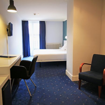 Hotel Gran Regente Oviedo Esterno foto